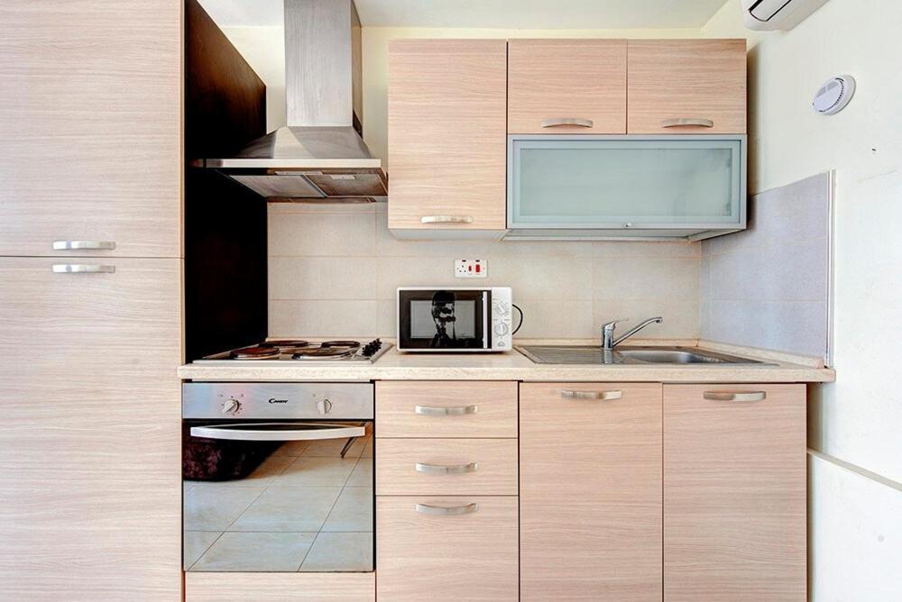 St Helen Residences - Spacious Sliema Apartments & Penthouses - Shortletsmalta Extérieur photo