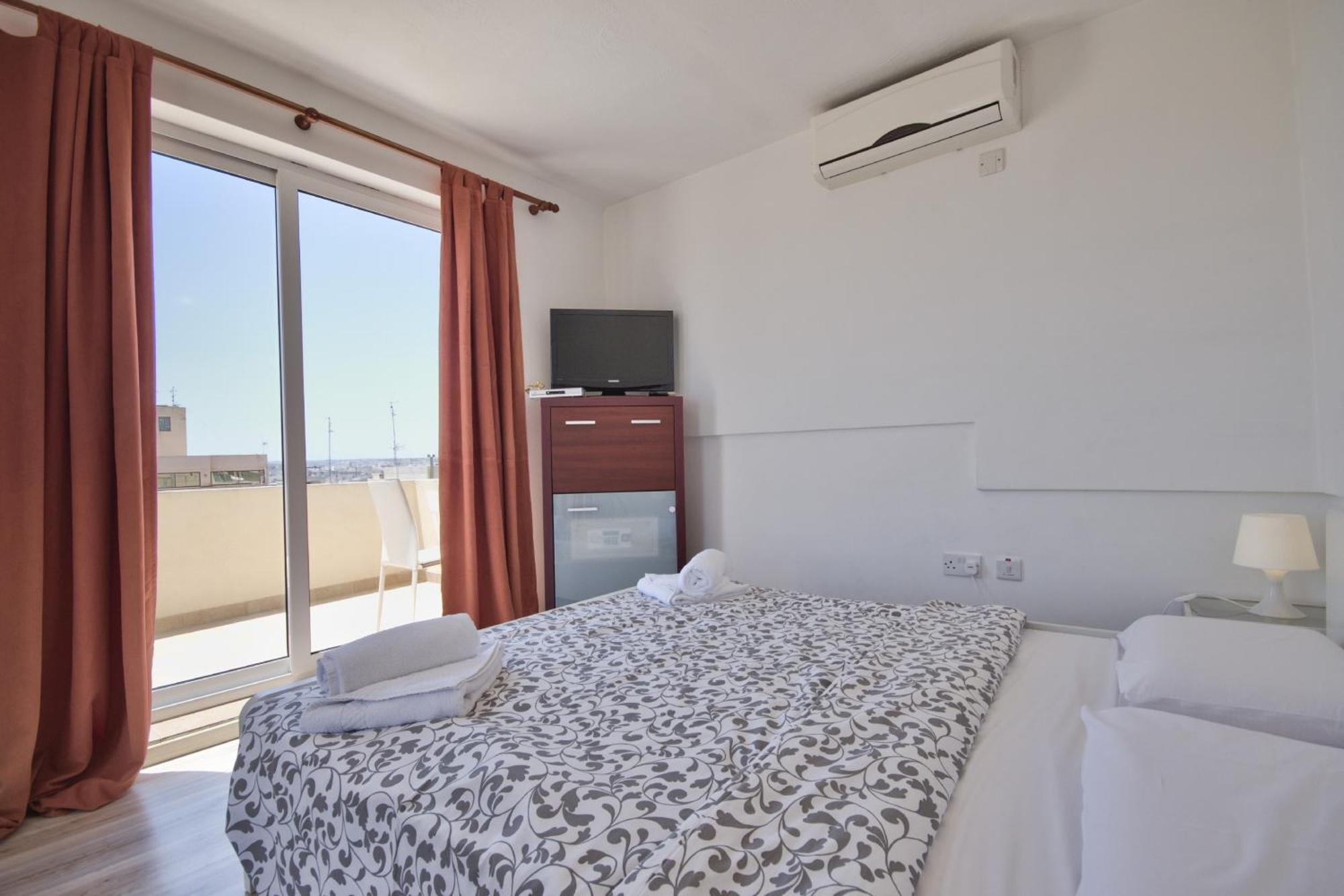 St Helen Residences - Spacious Sliema Apartments & Penthouses - Shortletsmalta Extérieur photo
