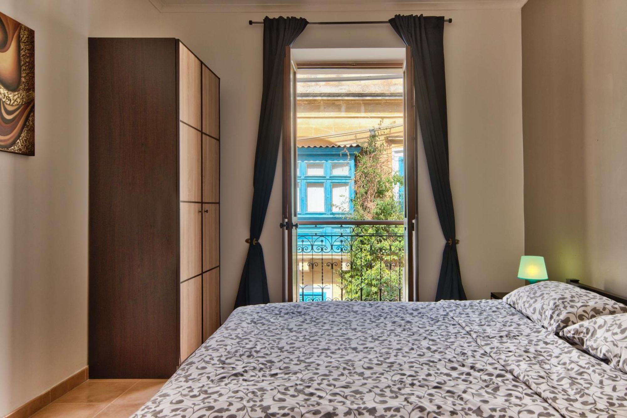 St Helen Residences - Spacious Sliema Apartments & Penthouses - Shortletsmalta Extérieur photo